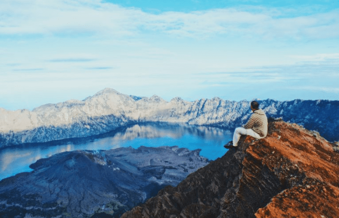 Mount Rinjani 4D3N Trekking